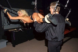 Cliquez sur cette photo gratuite de maitresse bondages 2 pour accder  la zone membre de maitresse.